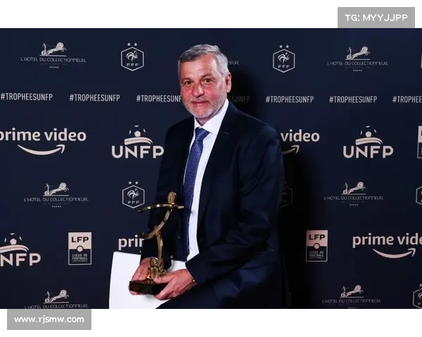 法甲主帅大解析：如何带领球队走向成功与挑战