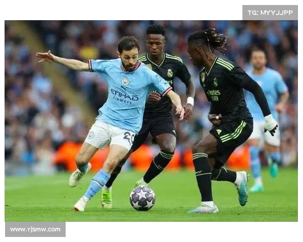 布雷斯特逆袭那不勒斯卢卡破门德布劳内中柱阿若克双响演绎精彩逆转